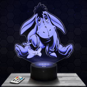 Lampe 3D Winnie l'ourson - Bourriquet avec socle au choix !