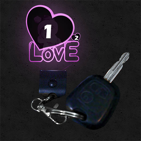 Gepersonaliseerde Lichtgevende Hartvormige LOVE Sleutelhanger