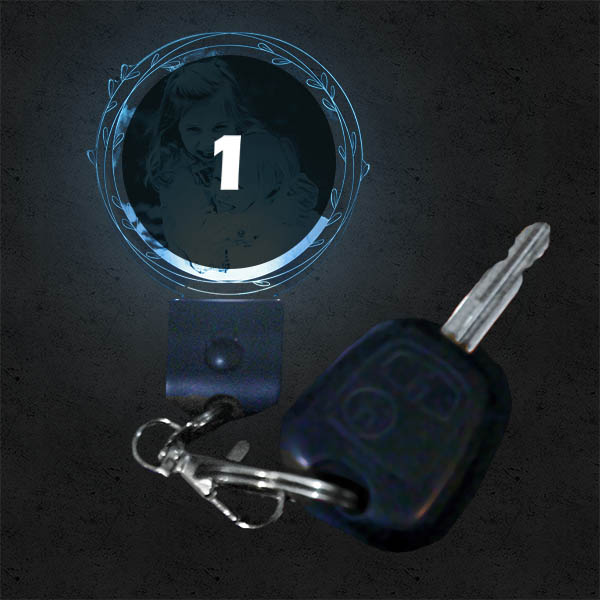 Customised Illuminated Round Ornaments Keyring
