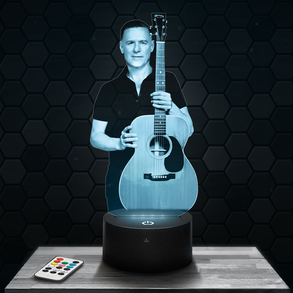 Bryan
  Adams 3D LED lamp