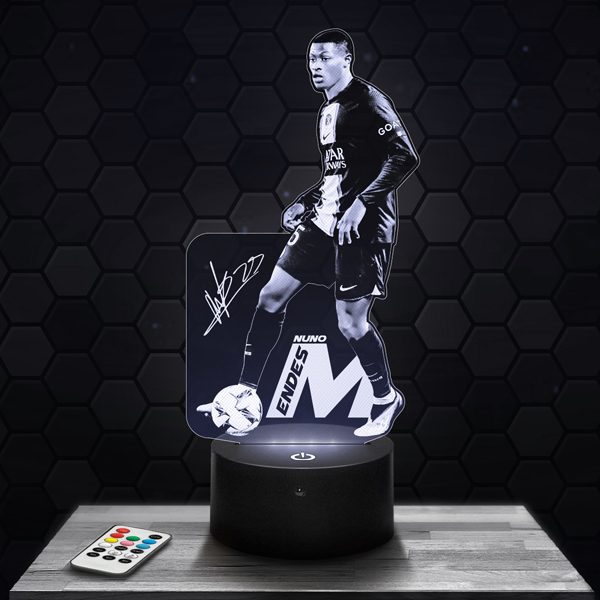Nuno
  Mendes PSG 3D LED lamp